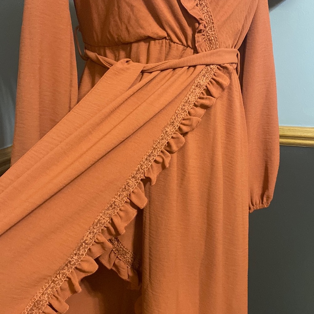 Simplee burnt orange v neck ruffle wrap long sleeve dress size small - Picture 7 of 11